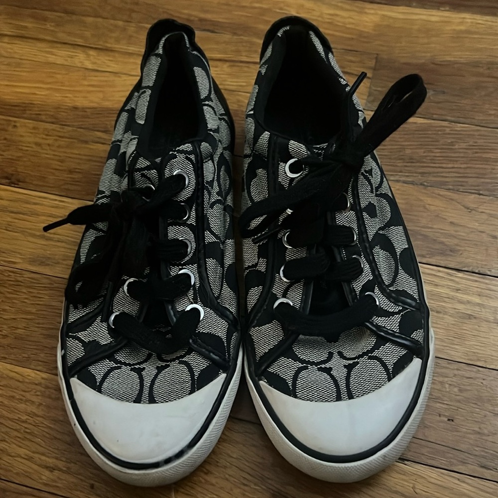 Coach Barrett Shoes (Size 6 1/2B)